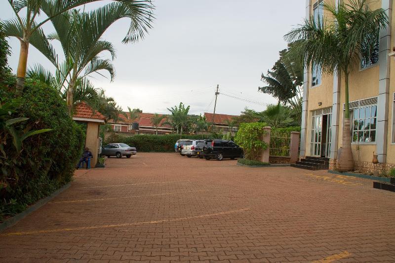 Sheron Kampala Exterior photo